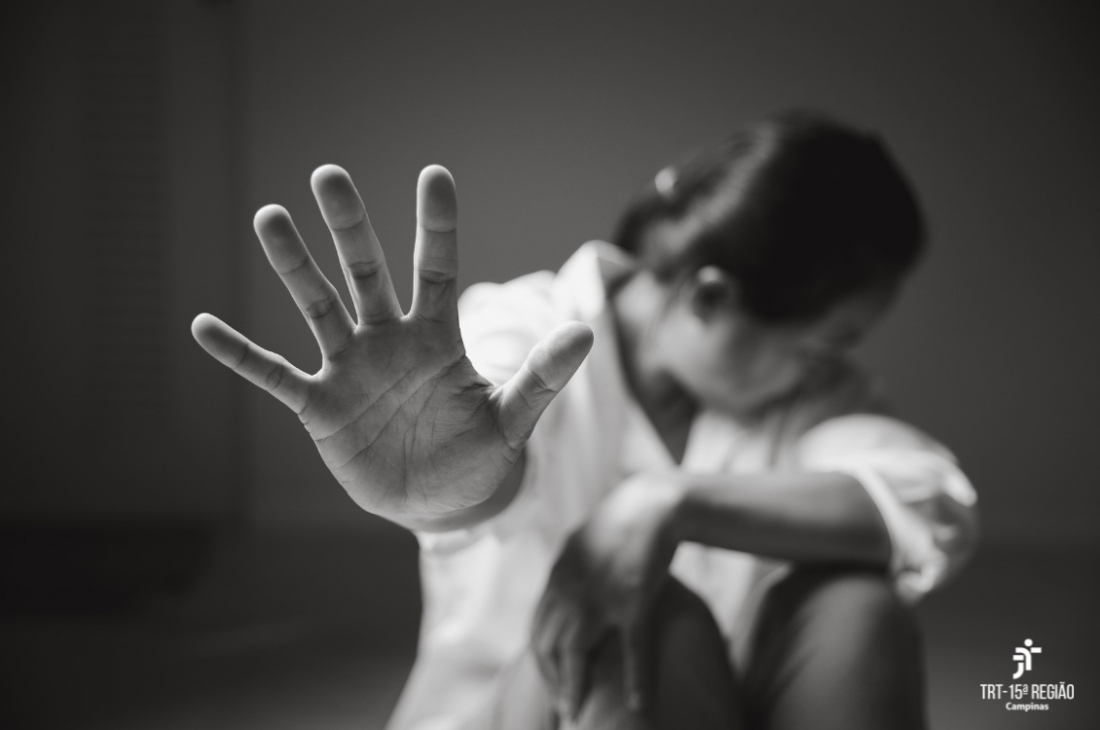 Brasil: funcionária chamada de 'marmita do chefe' por colegas será indenizada  