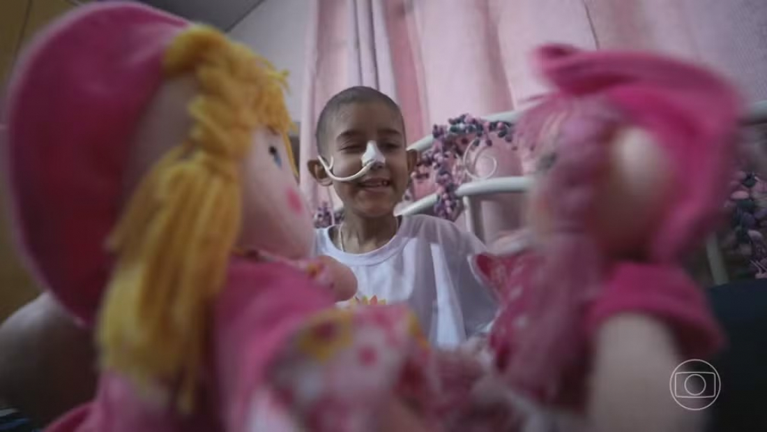 Brasil: polícia prende suspeitos de desviar R$ 2,5 milhões de remédio para menina com câncer