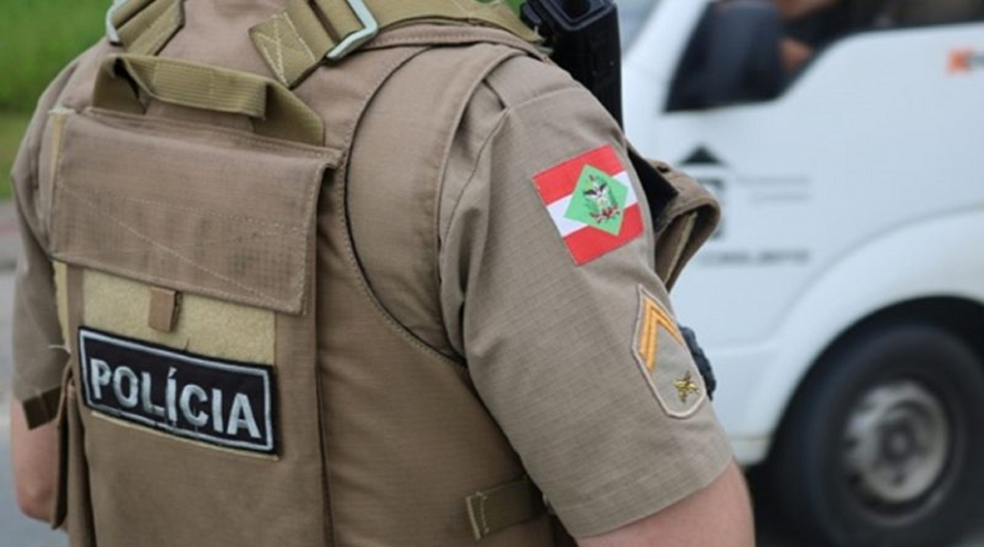 Padrasto é preso acusado de estuprar enteada de sete anos no Sul de SC