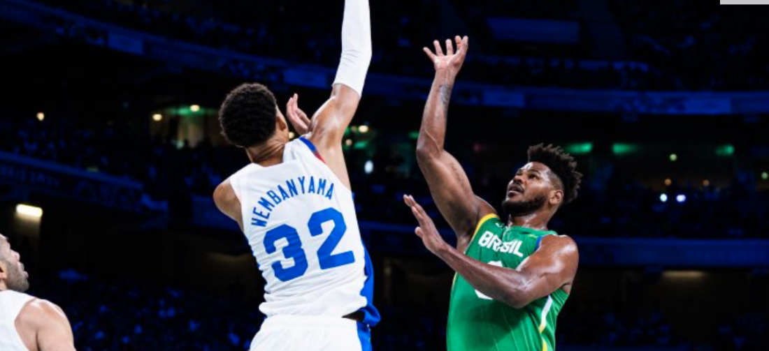 Brasil estreia com derrota no basquete nas Olimpíadas na França