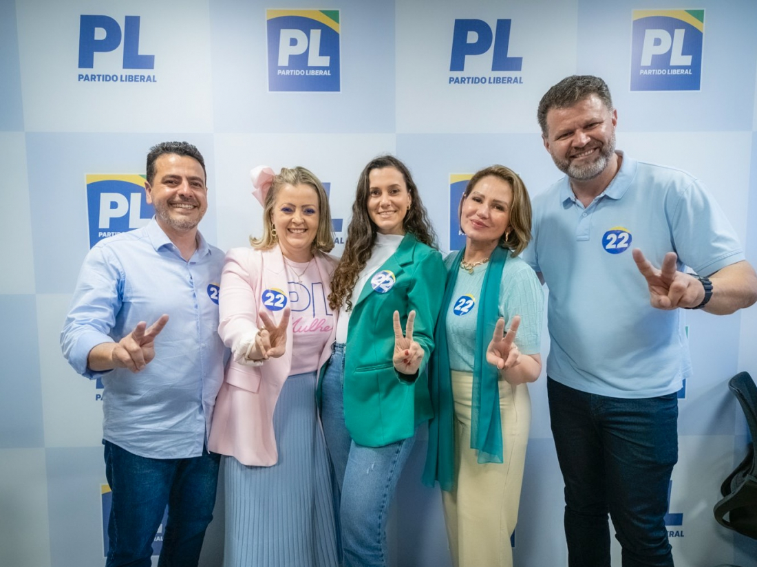 Paula Anacleto de Souza tem pré-candidatura à vereadora de Tubarão oficializada