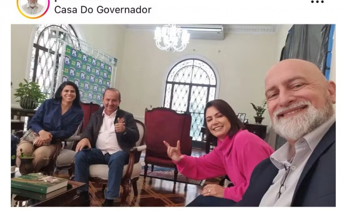 PT denuncia Jorginho Mello à Justiça Eleitoral por banner do PL em prédio do governo