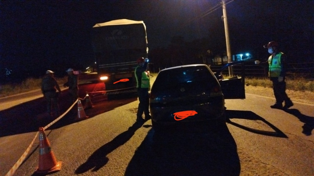 Motorista morre após bater na traseira de caminhão em Morro da Fumaça