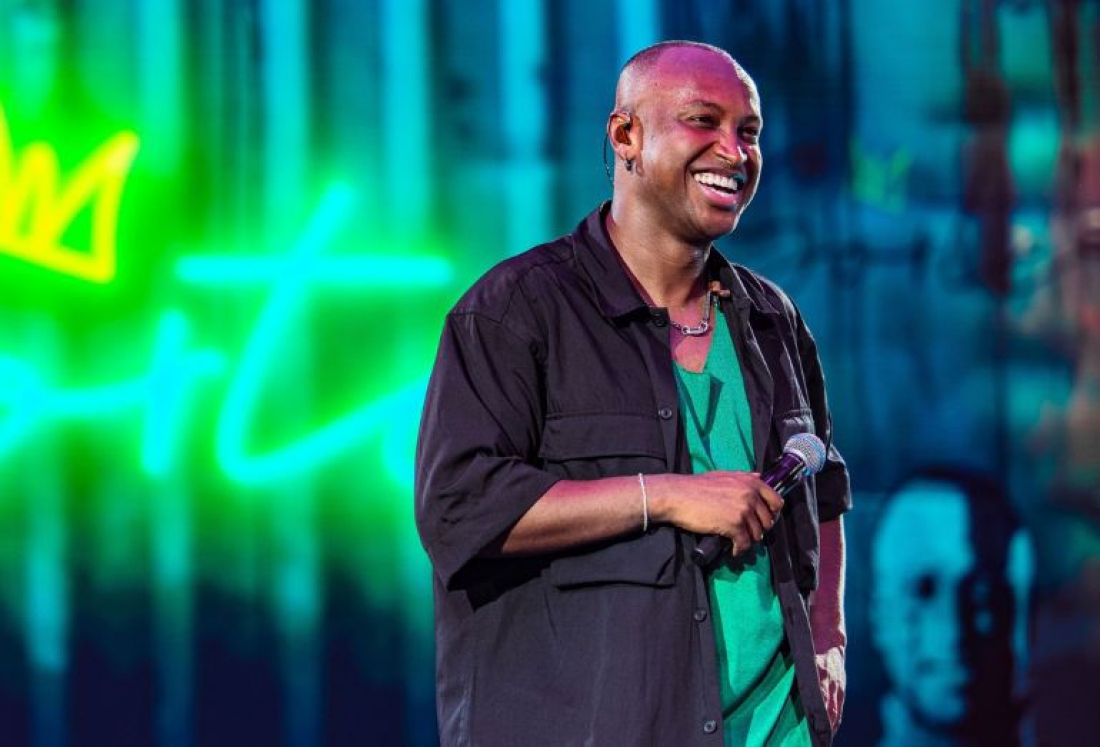 Thiaguinho é a atração do “Tubarão Também Samba” no Farol Shopping