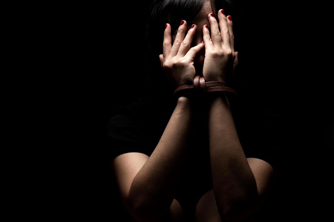 Assalto violento em restaurante de Imbituba deixa proprietária ferida e trancada no banheiro