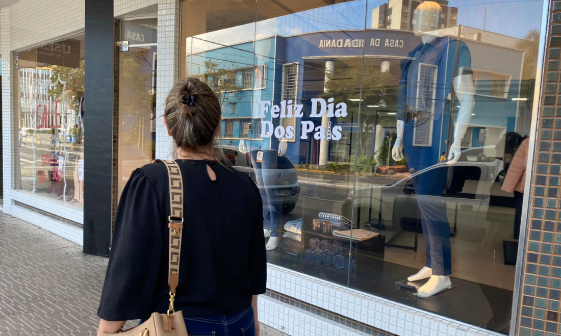 Comércio de Tubarão abrirá até mais tarde nestas sexta (9) e sábado (10), véspera do Dia dos Pais