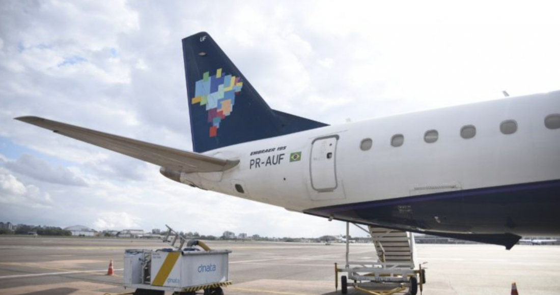 Aeroporto de Florianópolis fecha após avião ter problemas no pouso