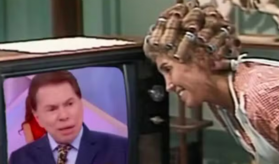 Atriz Florinda Meza, de Chaves, faz homenagem a Silvio Santos