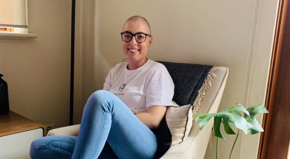 Internacional: Artista com câncer terminal leiloa últimos momentos de vida