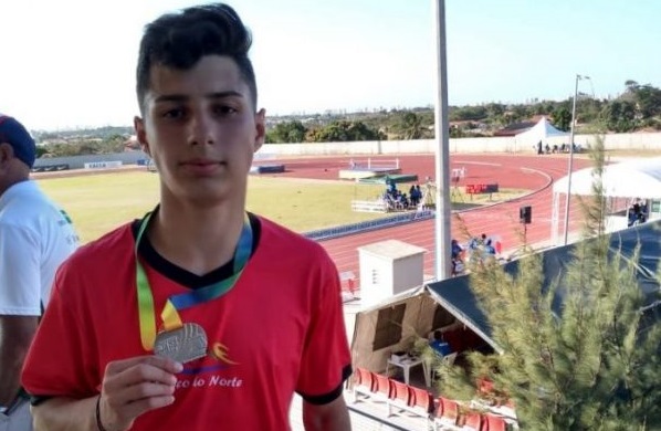 Atleta Braçonortense é 2º melhor do Brasil na modalidade de 100m