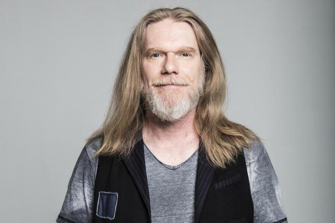 Humberto Gessinger é a atração da Hangar 737 neste sábado (24)