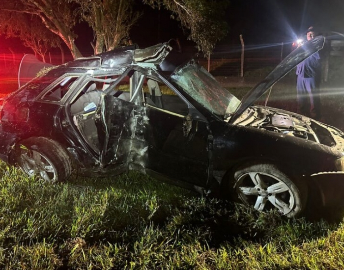 Jovem morre e outro fica gravemente ferido após acidente na SC-447