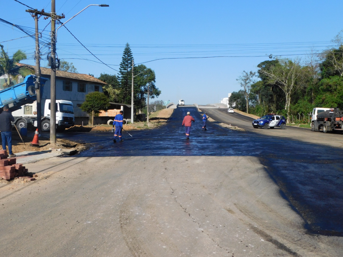 Ponte Stélio Cascaes Boabaid: Capivari de Baixo inicia pavimentação da cabeceira nesta terça-feira (27)