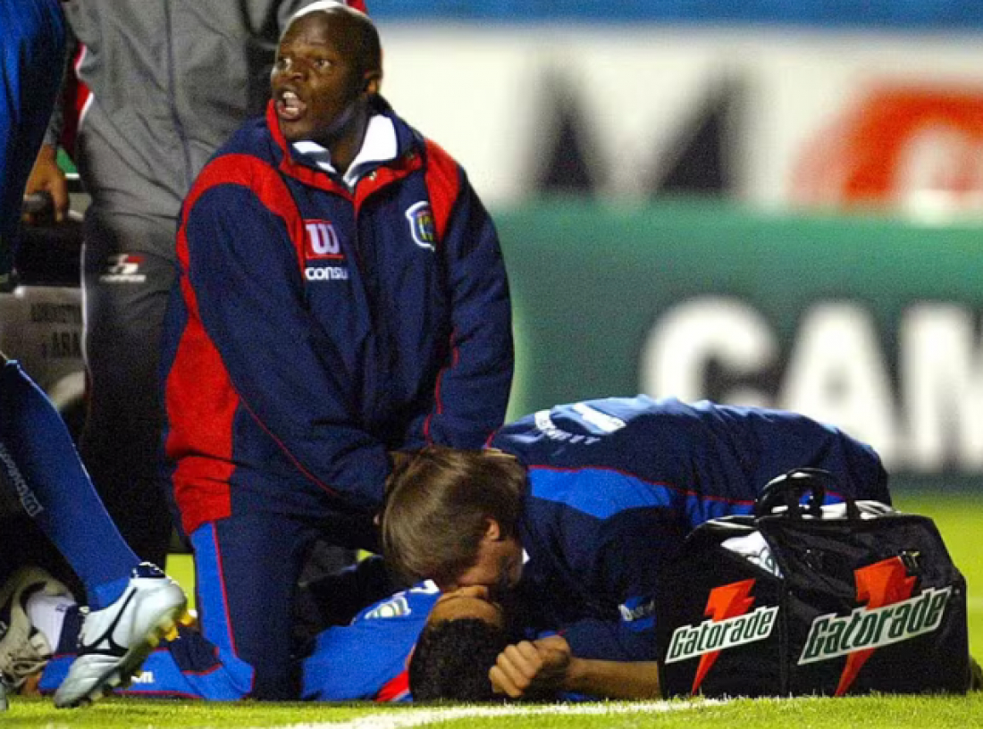 (Vídeo) Relembre a morte de Serginho, outra tragédia em campo que Morumbi viveu em 2004