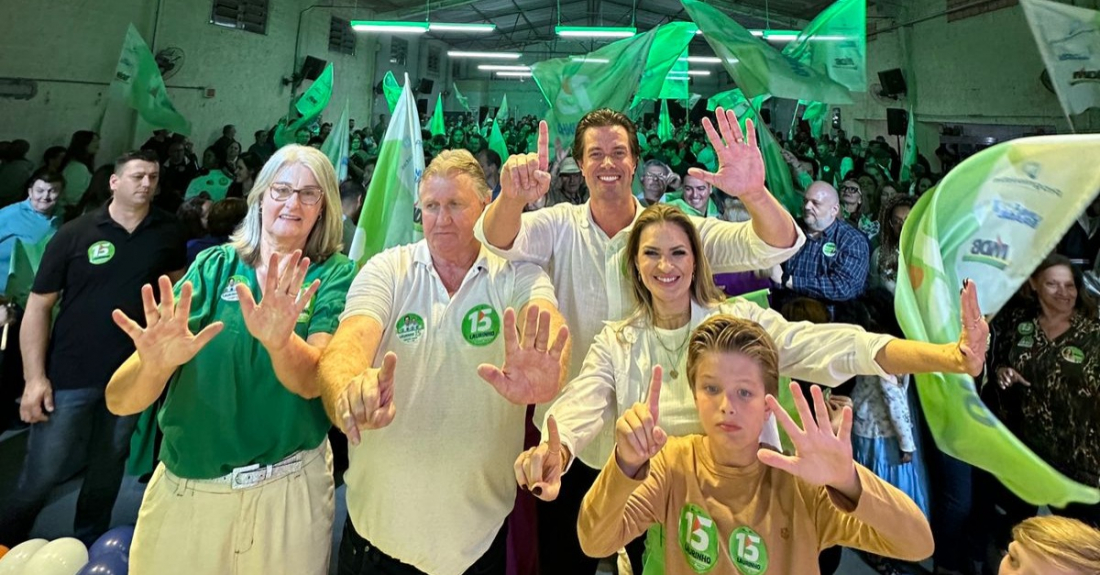 Laurinho e Duda reúnem centenas de pessoas em Braço do Norte