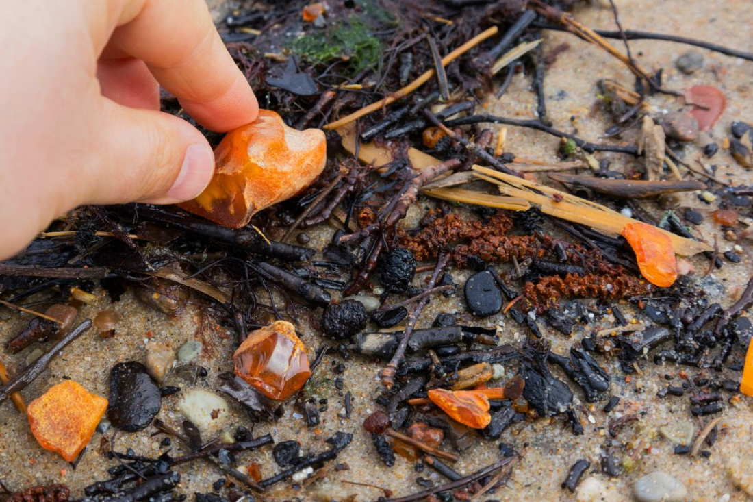 Mundo: mulher usava pedra de R$6 milhões como peso de porta sem saber