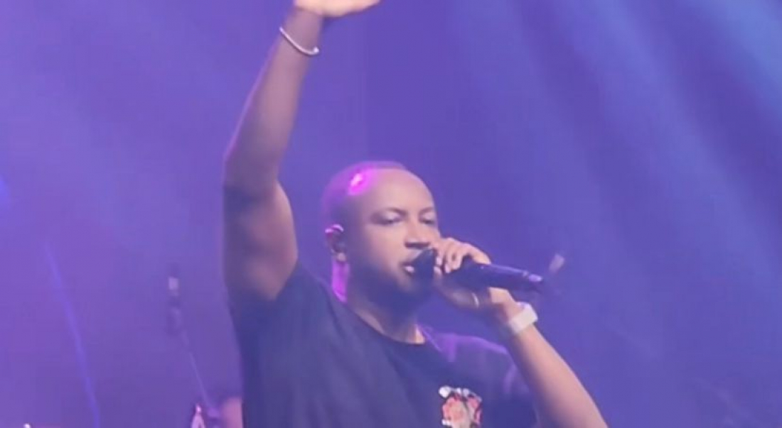 (Vídeo) Confira como foi o show do cantor Thiaguinho na Hangar 737 em Tubarão