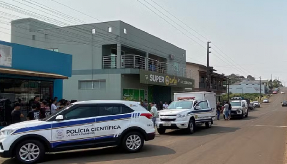 Em SC: Criança morre atropelada por caminhão manobrado por jovem sem habilitação