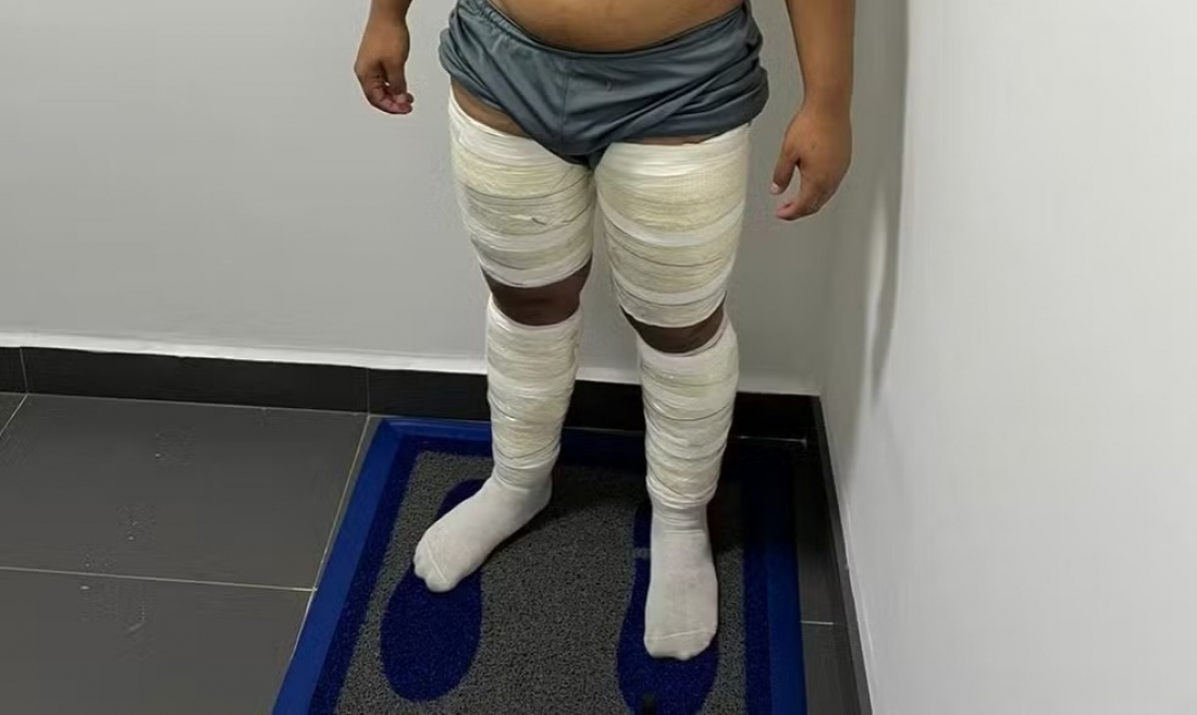 Em SC: jovem é preso em aeroporto com 3 kg de cocaína escondidos junto ao corpo