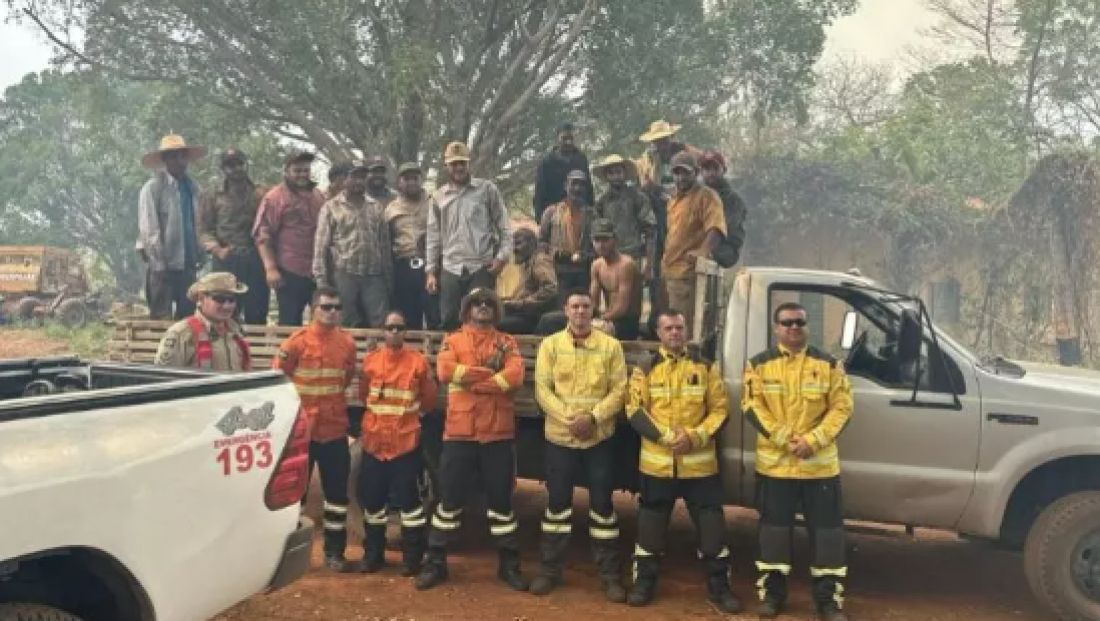 Bombeiros de SC resgatam brigadistas perdidos na mata no Mato Grosso