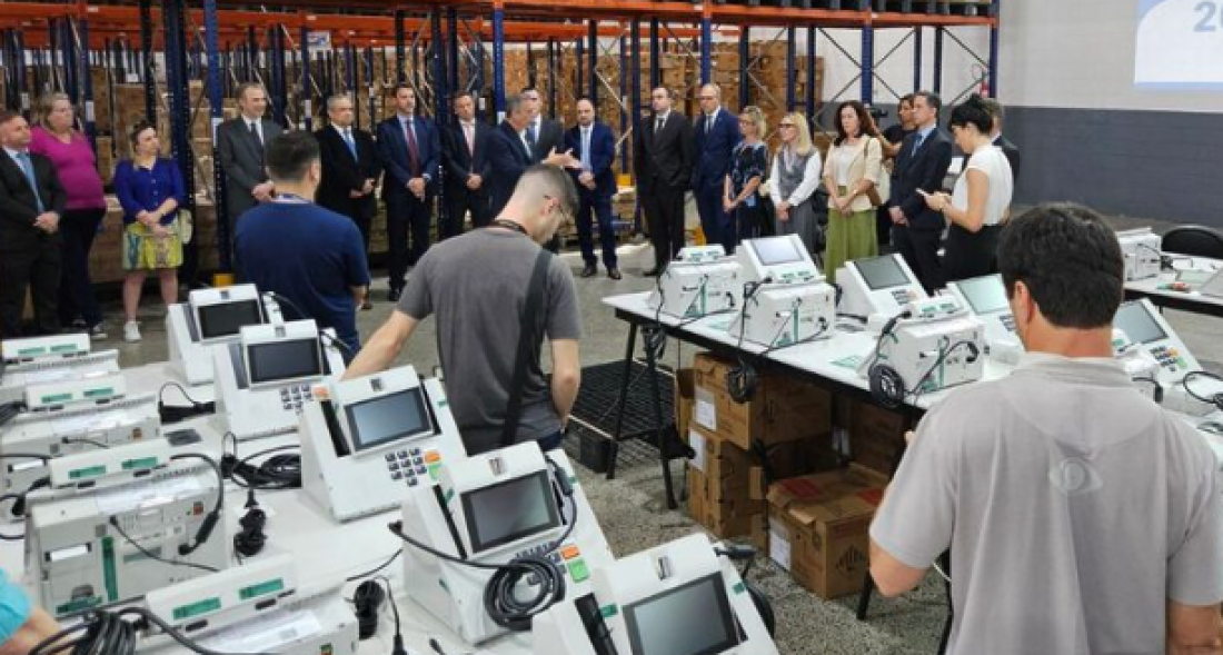 Eleições em SC terão quatro tipos de urnas