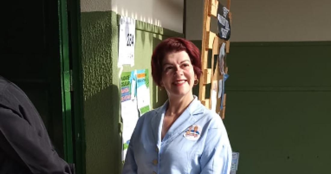 (Vídeo) Candidata Maristela Francisco registra seu voto em Tubarão