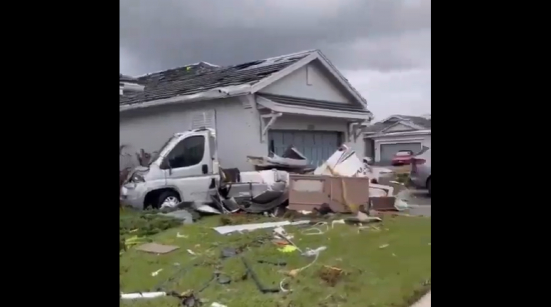 (Vídeos) Milhões ficam sem luz e serviço de água é paralisado com furacão Milton