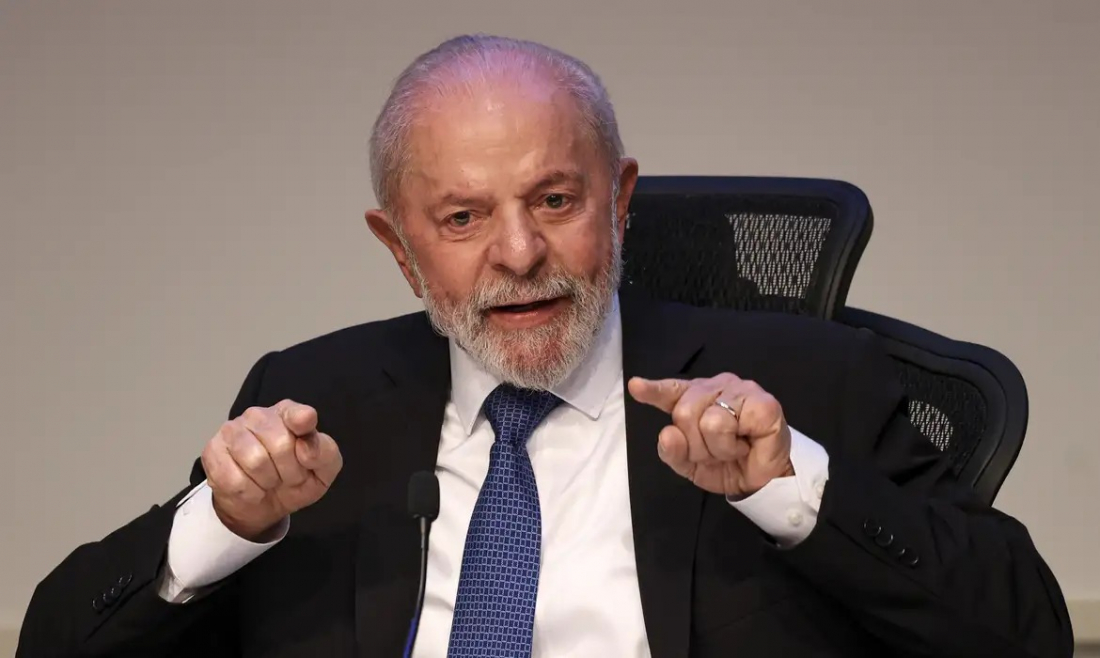 Após falha no México, Lula diz que governo brasileiro vai comprar aviões novos