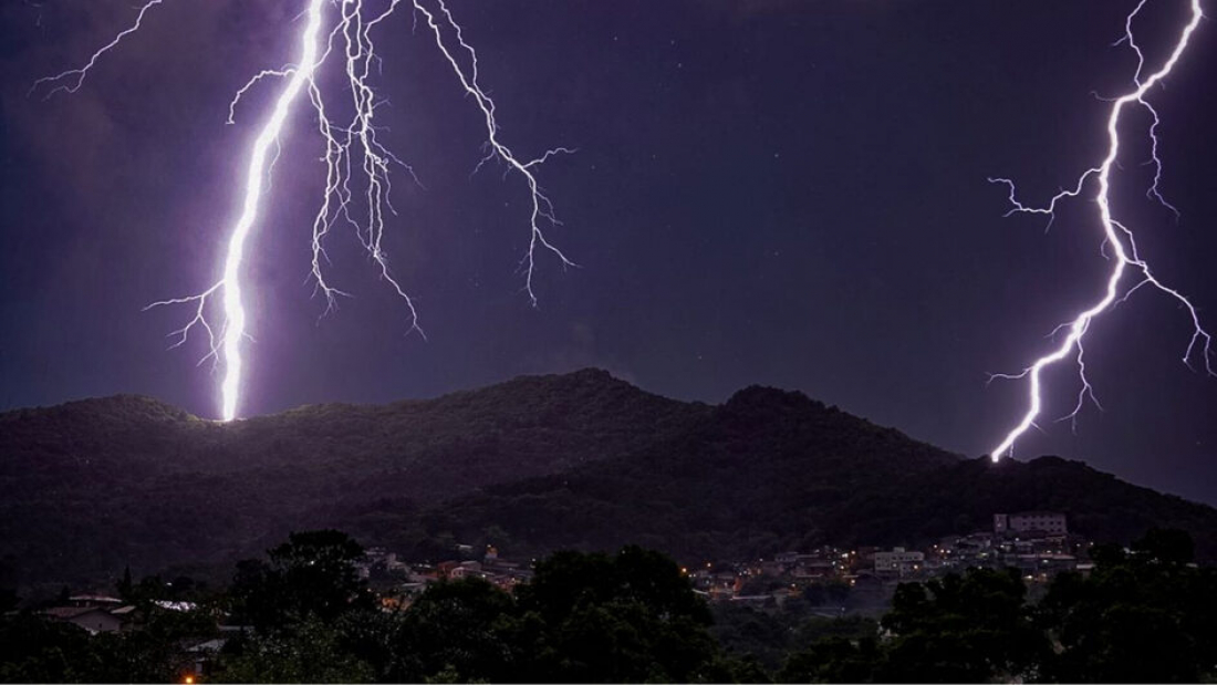 Defesa Civil emite alerta para chuva e temporais isolados em SC nesta sexta-feira