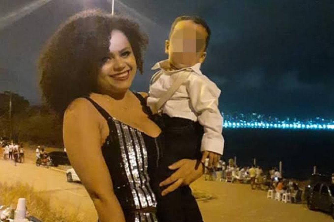 Brasil: populares desenterram e queimam corpo de mãe que decapitou o filho
