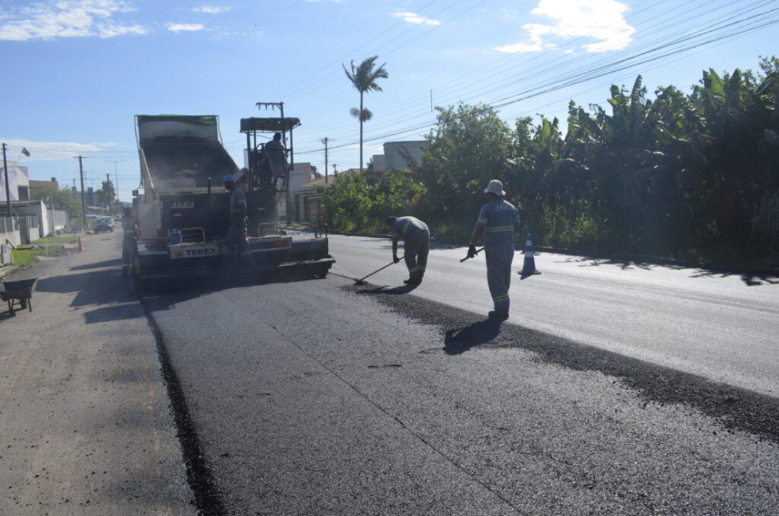 Revitalização da Marcolino Martins Cabral na cabeceira da Stélio Boabaid entra na reta final