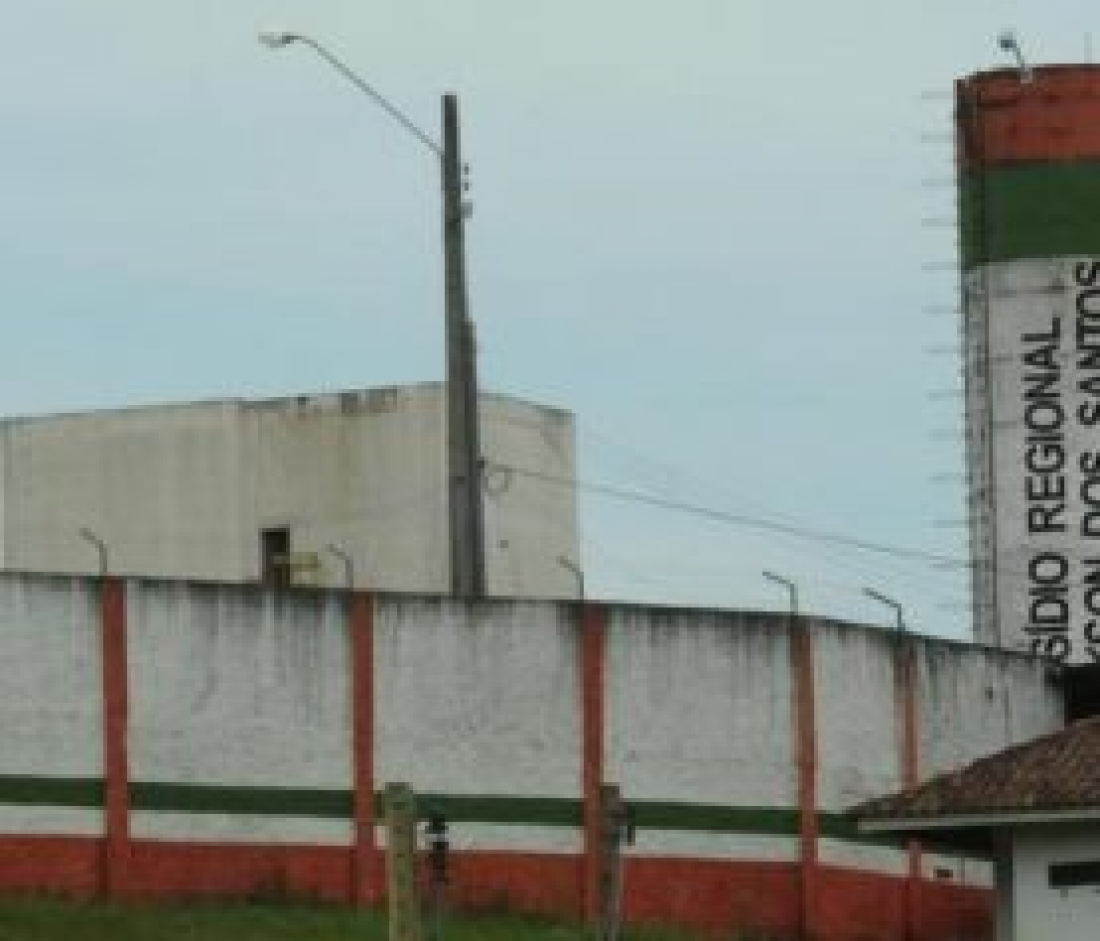 Justiça condena SC por superlotação e surtos de doenças em presídio