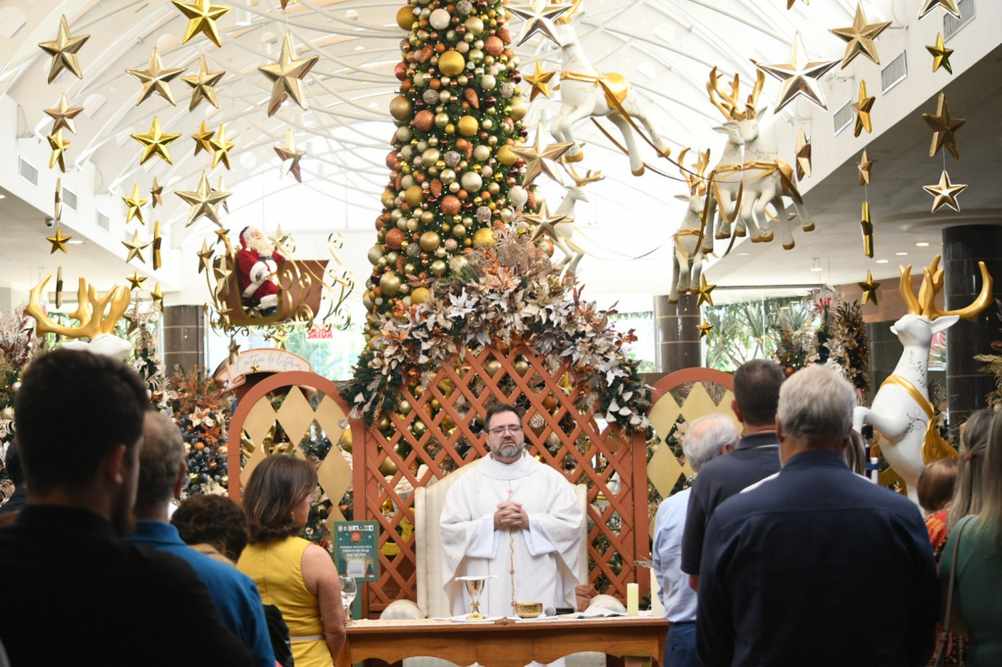 (Vídeo) Farol Shopping celebra 18 anos e comemora abertura de Natal com resgate de memórias