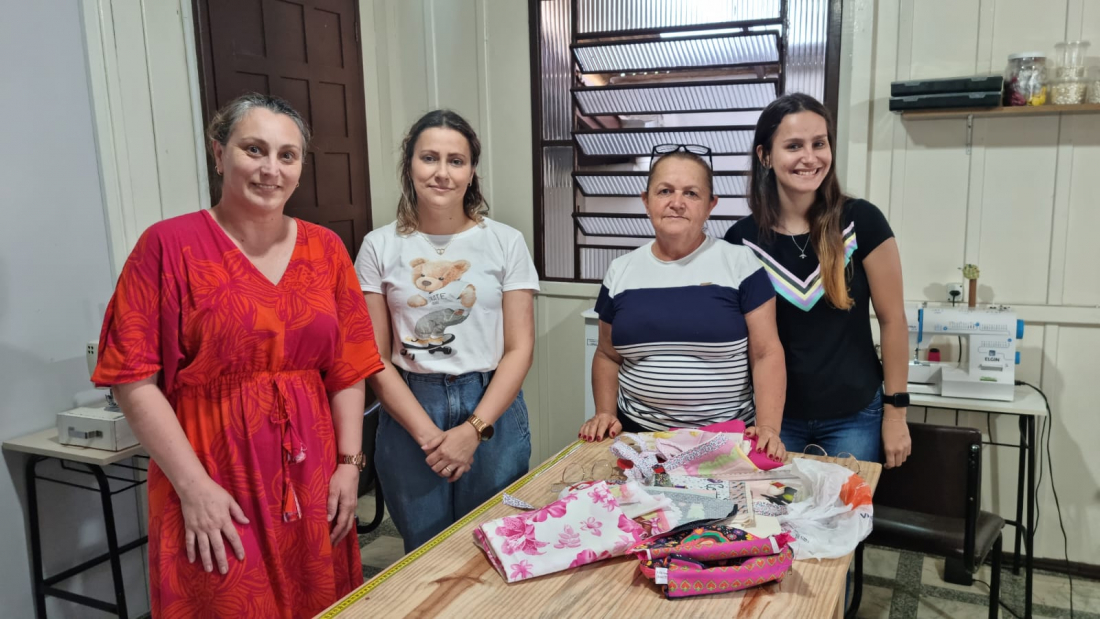 Família de Nazaré: solidariedade e artesanato unem voluntárias em Capivari de Baixo