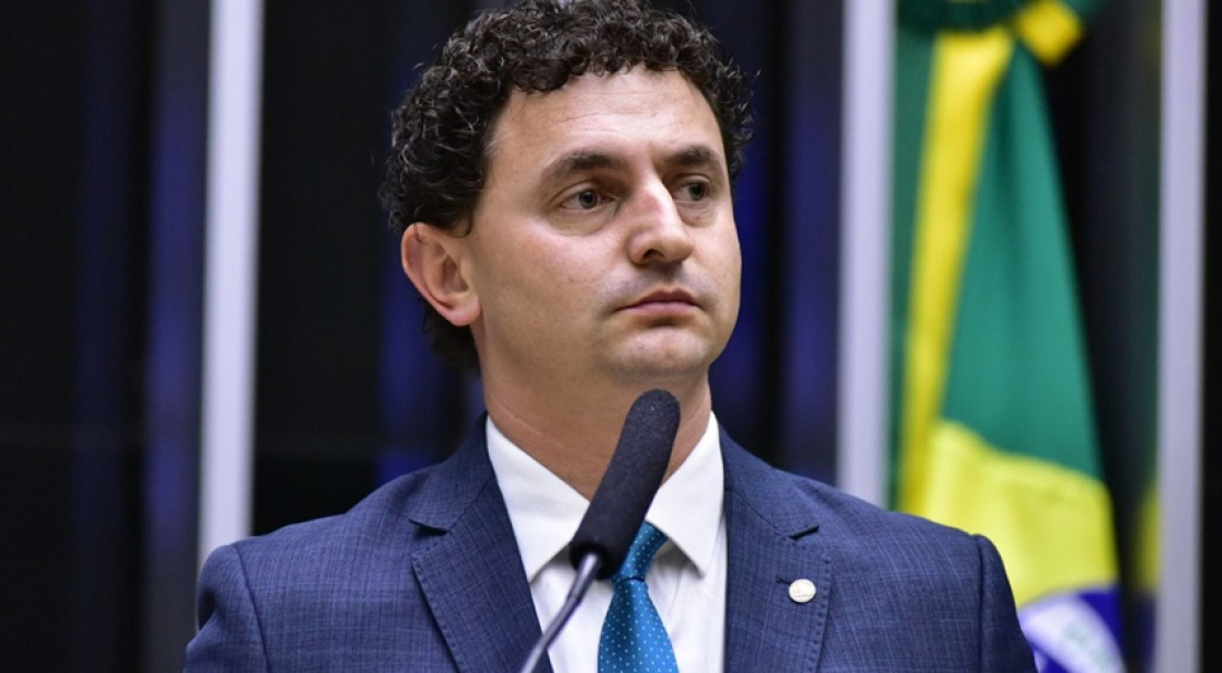 Projeto que aumenta número de deputados federais de SC avança no Congresso