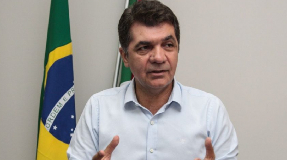 Justiça autoriza Clésio Salvaro a voltar ao cargo de prefeito de Criciúma