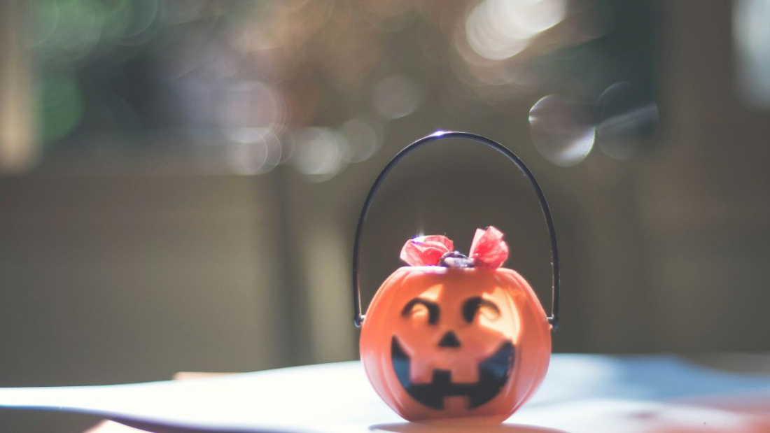 Adolescentes saem para pedir doces no Halloween e são agredidos em SC