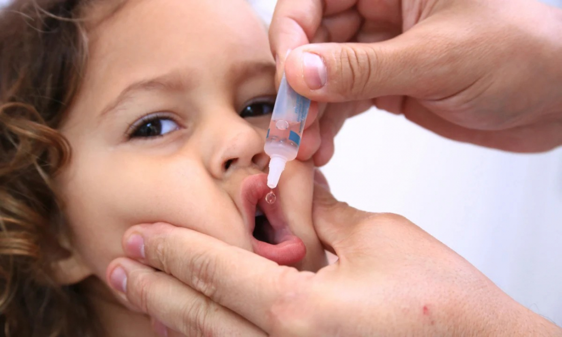 Vacina da “gotinha” contra poliomielite deixa de ser usada; cobertura em SC é de 87%