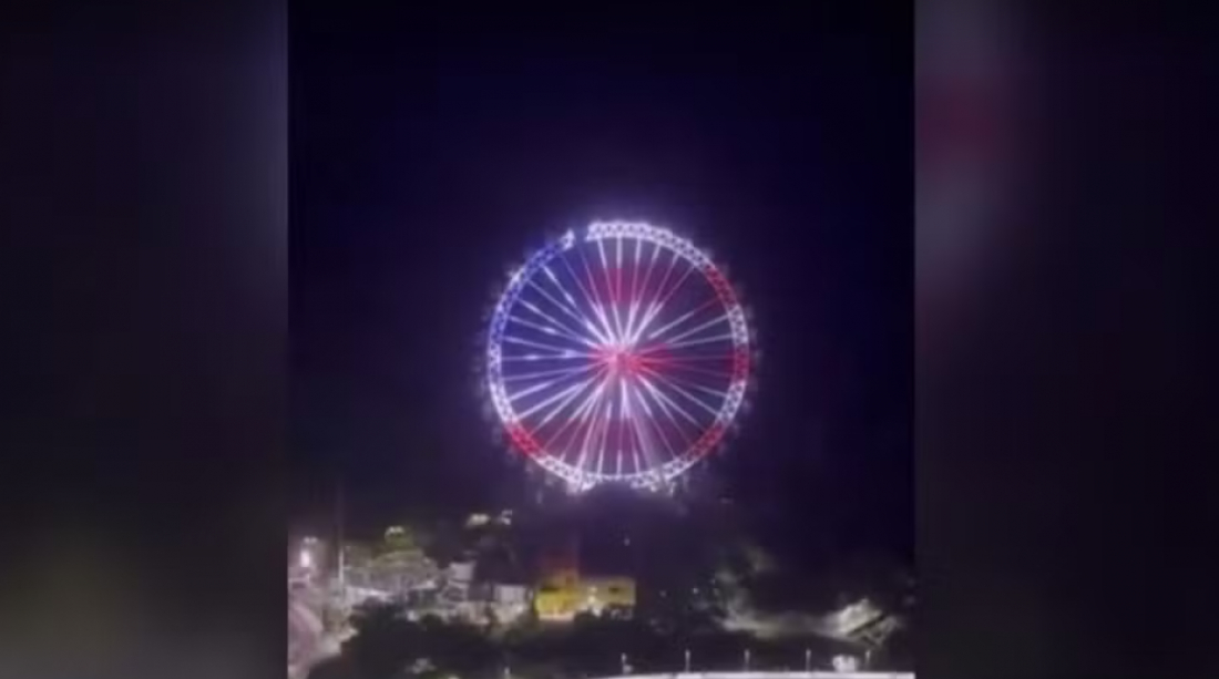 (Vídeo) Roda-gigante de Balneário Camboriú projeta bandeira dos EUA em alusão às eleições e vitória de Trump