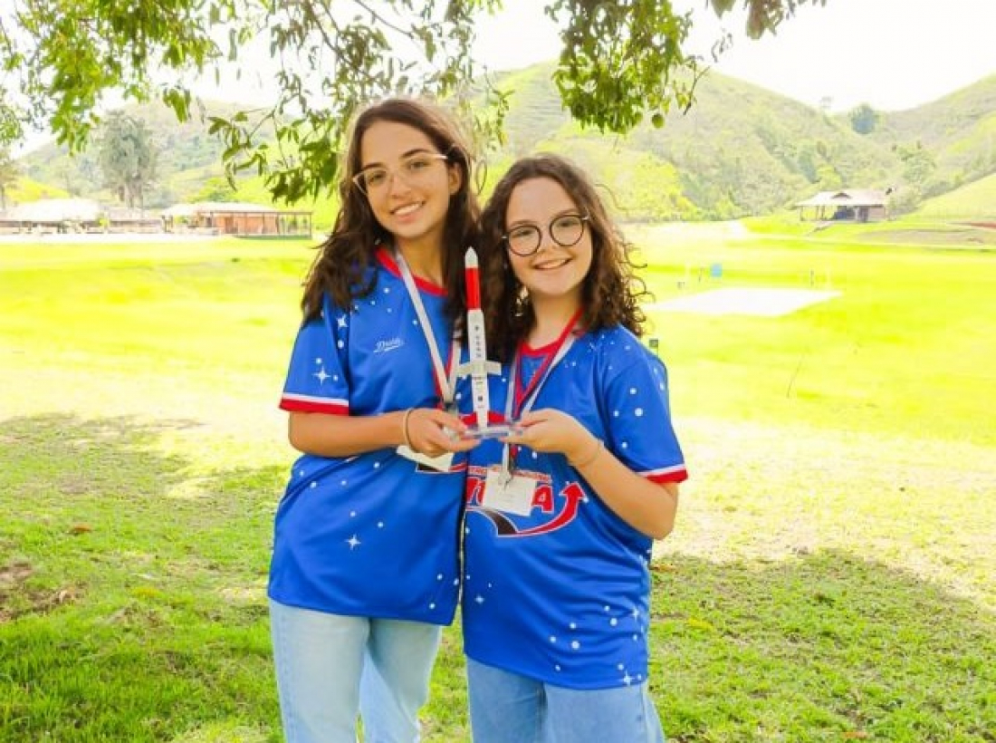 Estudantes de Orleans são vice-campeãs nacionais na Jornada Brasileira de Foguetes