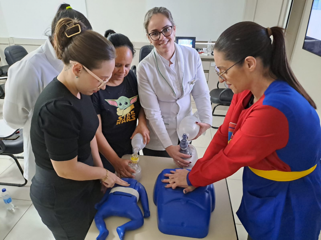 Treinamento para atendimento de emergência é realizado no Provida