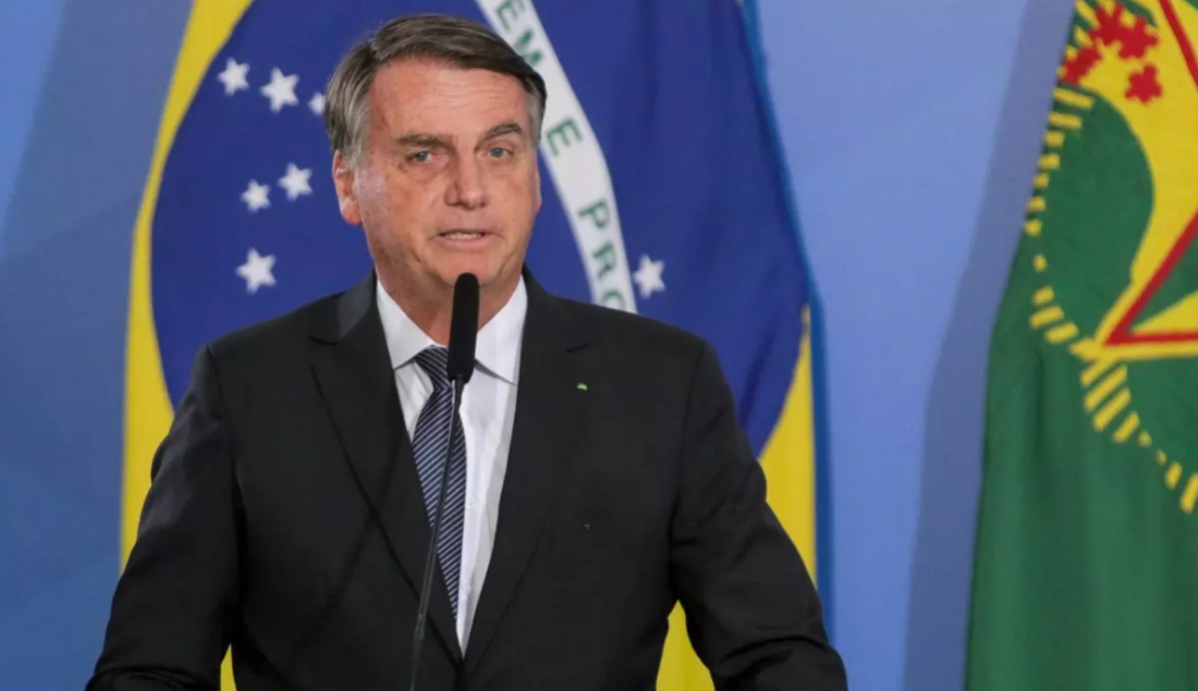 Senado analisa projeto que pode reduzir inelegibilidade de Bolsonaro