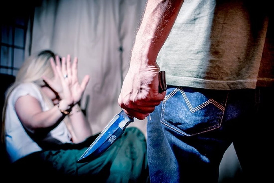 Homem que tentou matar ex-esposa na frente da filha é condenado no Sul de SC