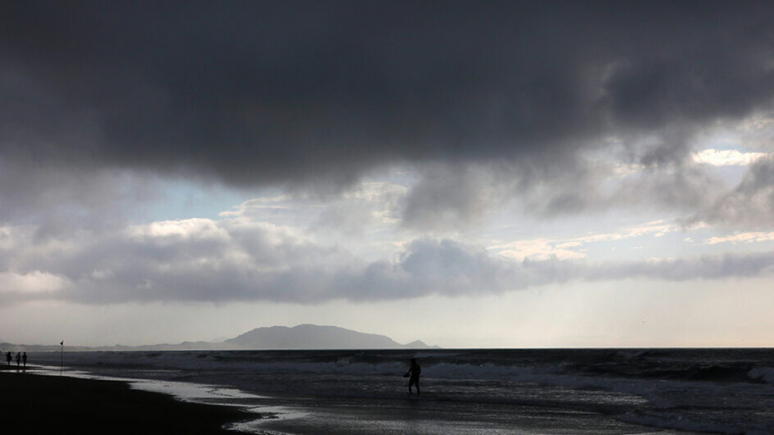 Previsão aponta fim de semana com risco de temporais e alagamentos em SC