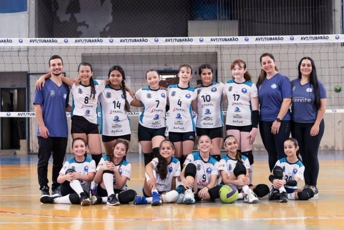 Associação de Voleibol Tubaronense conquista novo pódio