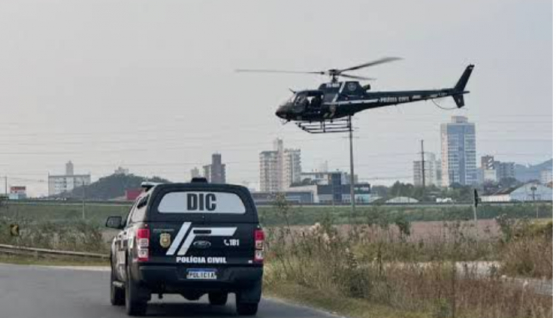 (Vídeo) Em andamento: Polícia Civil realiza operação contra o crime organizado em Tubarão