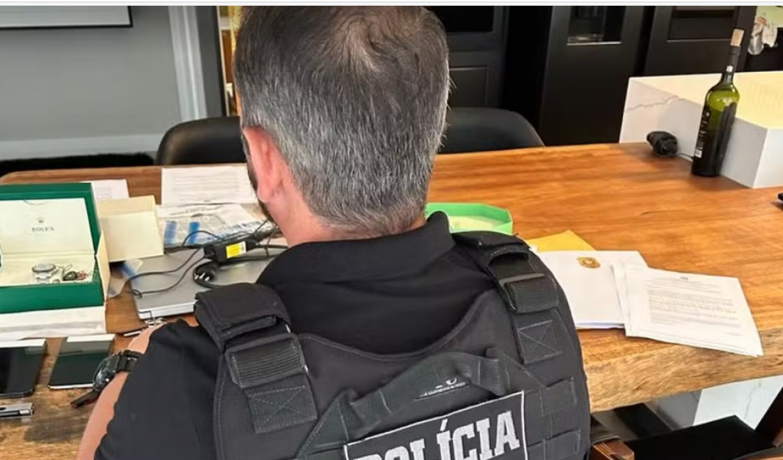 Em SC: Pastor e ex-servidor comissionado são presos em investigação sobre desvio de recursos