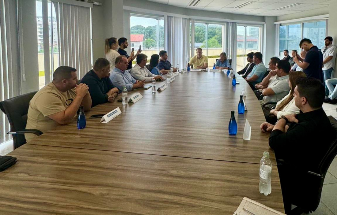 Imbituba: Michell Peninha apresenta time de secretários da futura gestão 