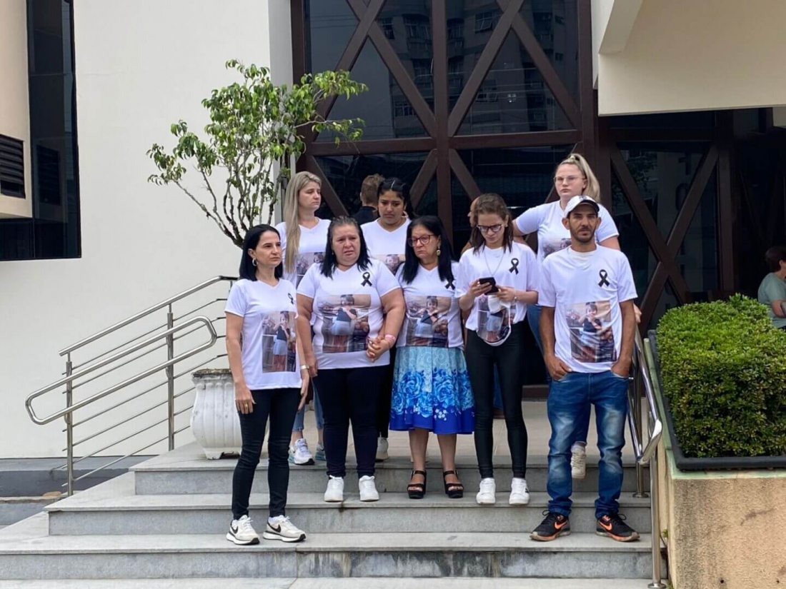 Júri de 17 horas condena mãe e padrasto por bater em menina de 3 anos até a morte em Indaial