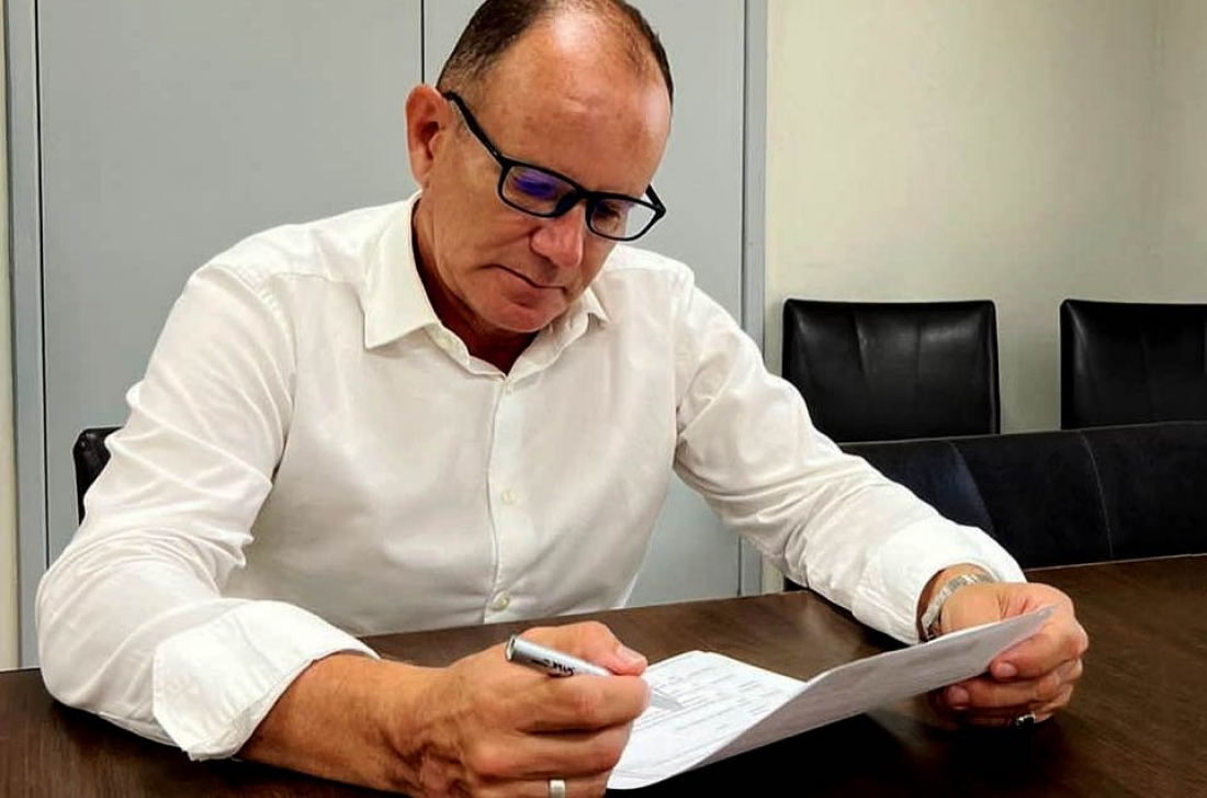 Laguna: prefeito diz que entrará na Justiça se Câmara aprovar aumento de salários